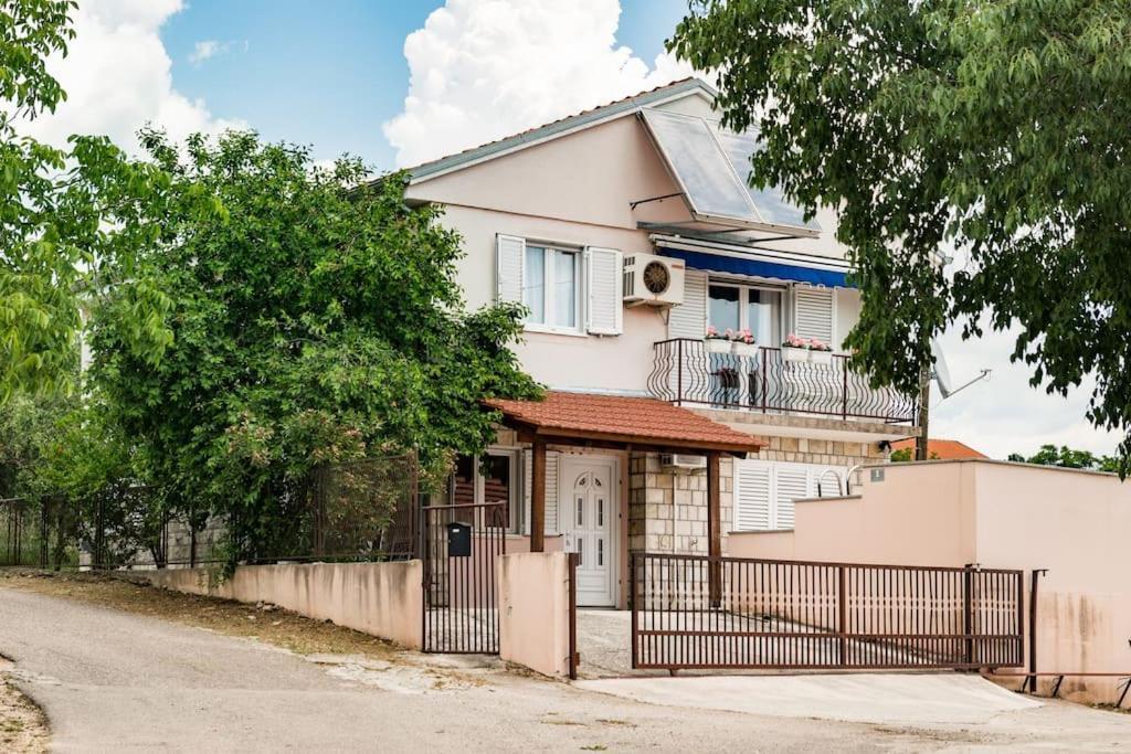 Holiday Home Goranka Zmijavci المظهر الخارجي الصورة